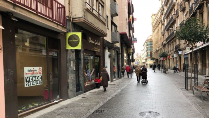 Foto de archivo de una céntrica calle de Salamanca